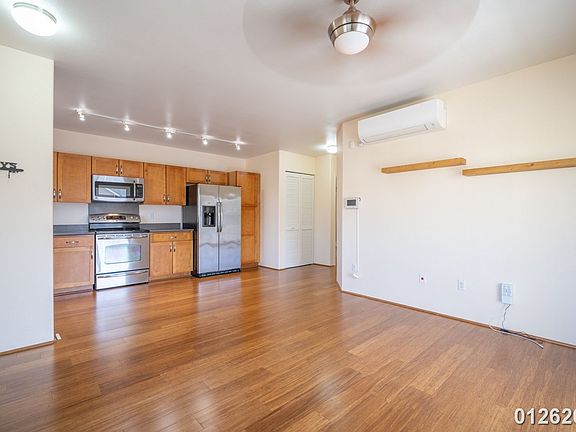 5th image of 1122 Kukulu St APT 1606