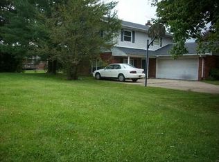 1730 Arrowhead Dr, Boonville, IN 47601