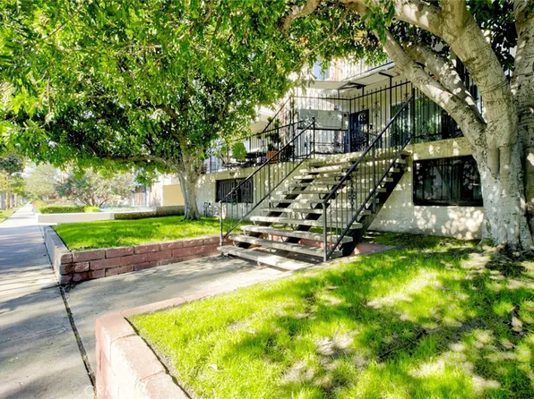 909 E Garfield Ave APT 4, Glendale, CA 91205