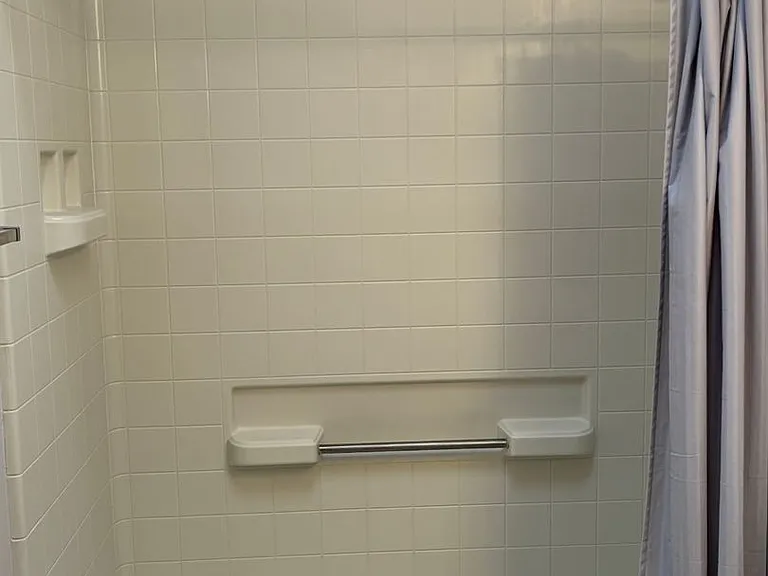 2125 Sierra Ln NE — Photo 18