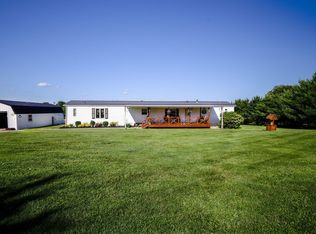 9832 State Route 757 NW, Somerset, OH 43783
