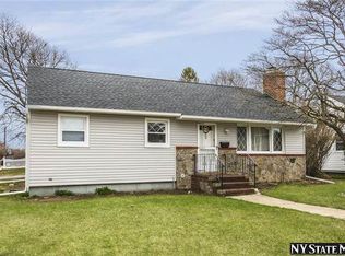 210 Sycamore Ave, Bethpage, NY 11714