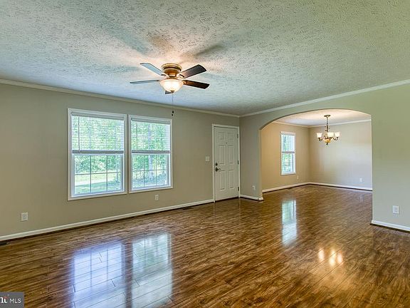 4th image of 3834 Honey Ln