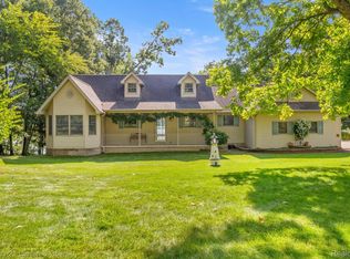 112 Washington Lake Rd, Brooklyn, MI 49230