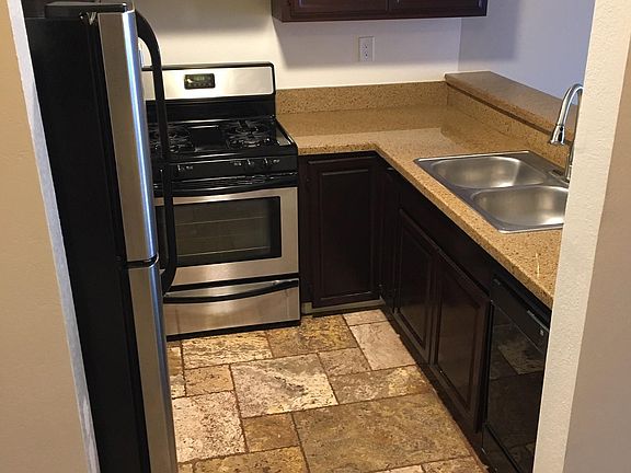 4th image of 2812 Hermosa Ave APT 108