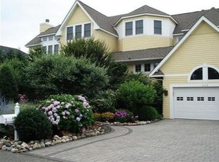 248 Oceana Dr, Long Beach, NJ