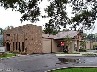 1610 Government St, Mobile, AL 36604
