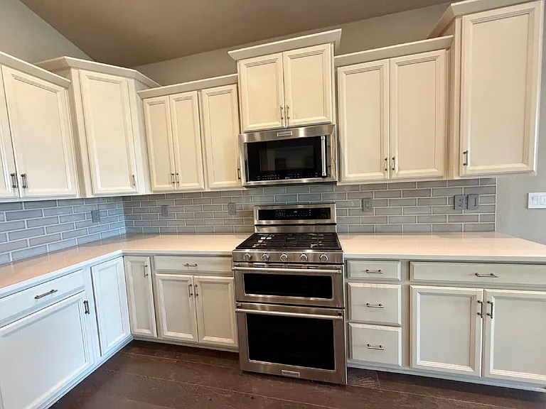 16948 W 86th Ave — Photo 5