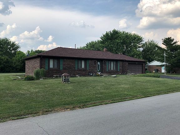 3rd image of 9268 Dawn Dr