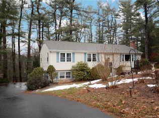 135 Homestead Dr, South Glastonbury, CT 06073