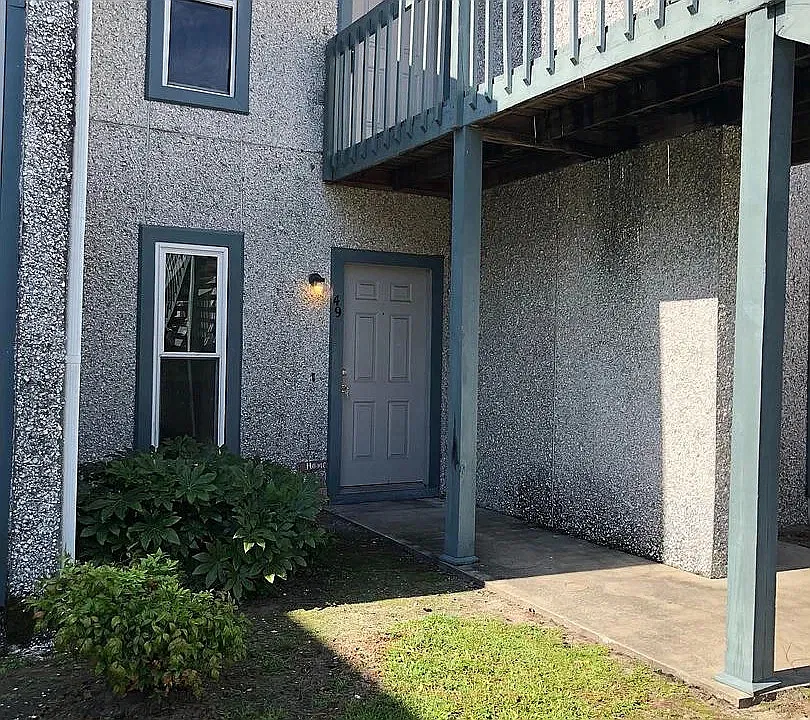 910 Brett Dr #49