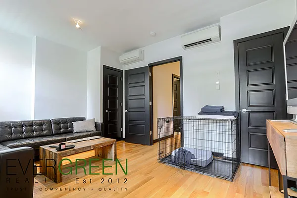 Rented by Pinn Realty | media 36
