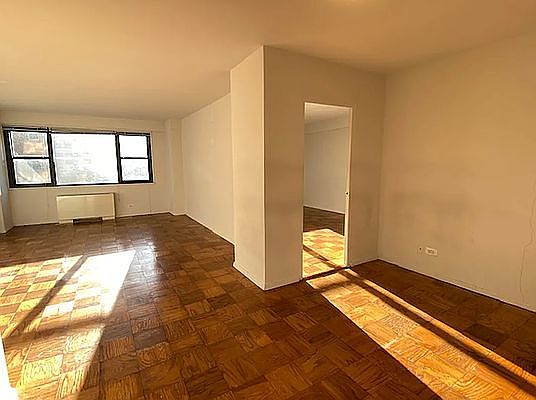 1st image of 300 W 55th St APT 6v