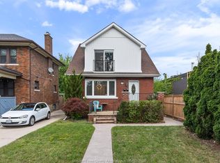 290 Thompson Blvd, Windsor, ON N8S2G4