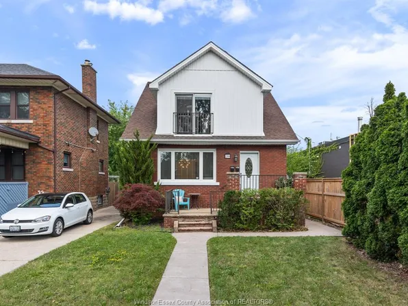 290 Thompson Blvd, Windsor, ON N8S 2G4