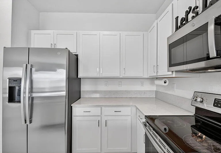 6933 N Harbours Edge Ave — Photo 13