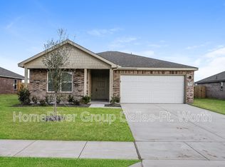 605 Jameson St, Springtown, TX 76082