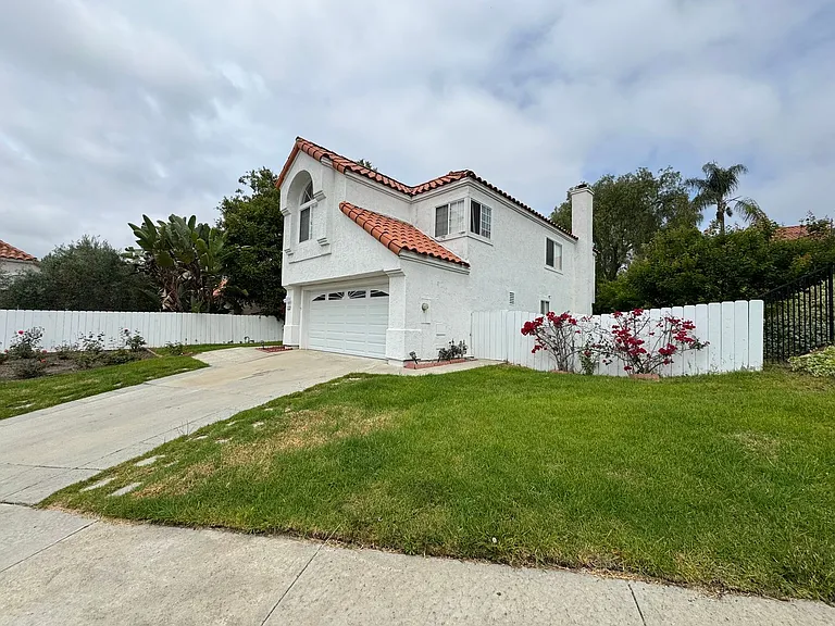 1423 Portofino Dr — Photo 5