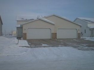4319 39th Ave S, Fargo, ND 58104