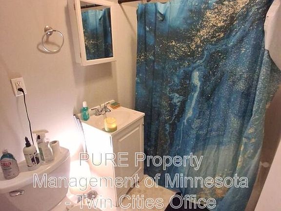 5th image of 722 Russell Ave N #1