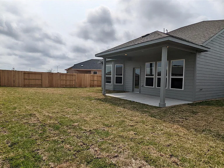 18606 Albany Bay Ln — Photo 41