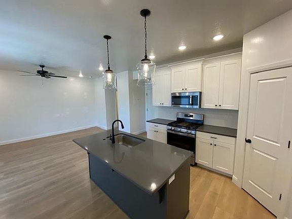 5th image of 4283 W Highway 56 #20