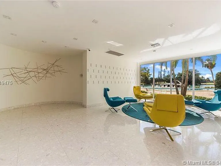 W Bay Harbor Dr — Photo 16