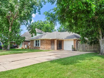 5521 Pecos Street, Dickinson, TX, 77539