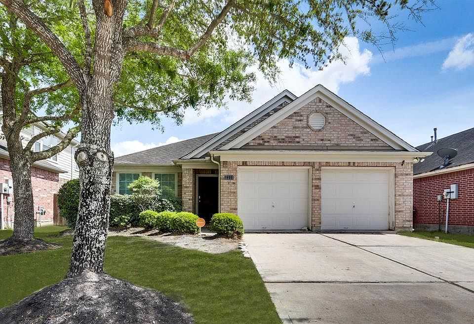 1st image of 2111 Sailwind Dr