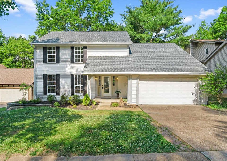 1st image of 821 Carman Woods Dr