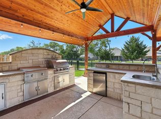 2839 Terrosa Dr, Grand Prairie, TX 75054