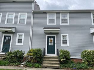 4 Chapman Street, Newington, CT 06111