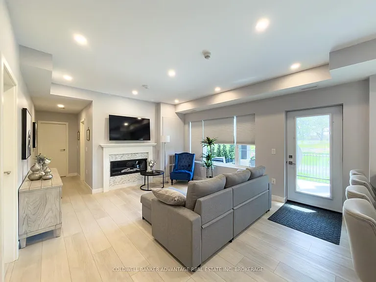 119 Lincoln St #104 — Photo 10