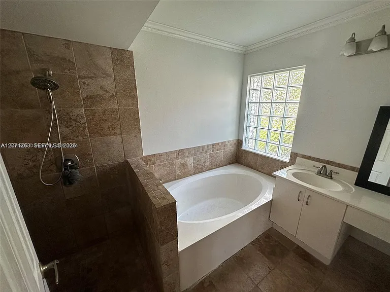 13274 NW 15th Ct — Photo 21