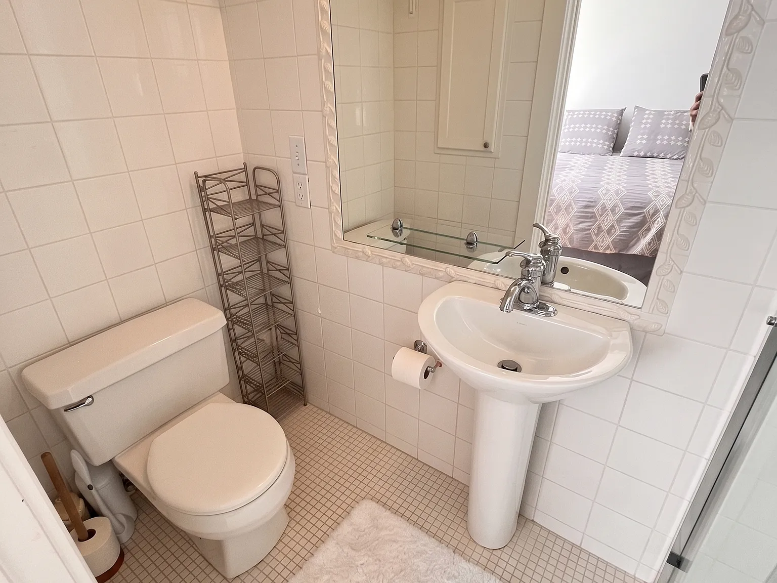 Studio, 450 sqft, $4,500 — Photo 4