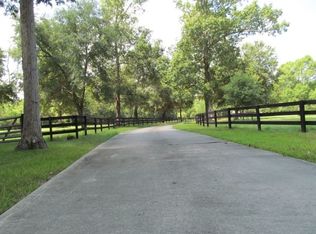 339 Trahan Rd, Lumberton, TX 77657