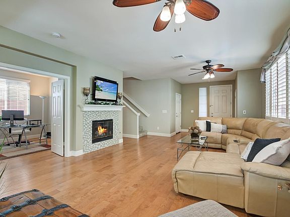 4th image of 742 Saint Timothy Pl