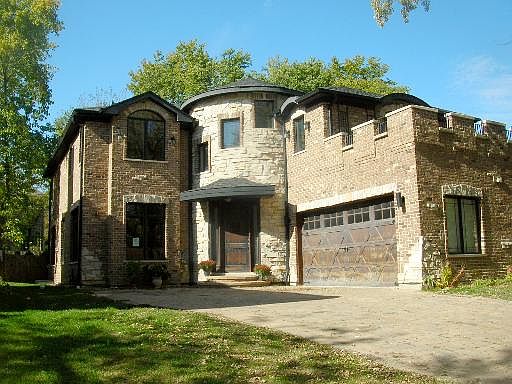 1st image of 9510 N Lowell Ave