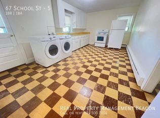 67 School St APT 5, Lebanon, NH 03766