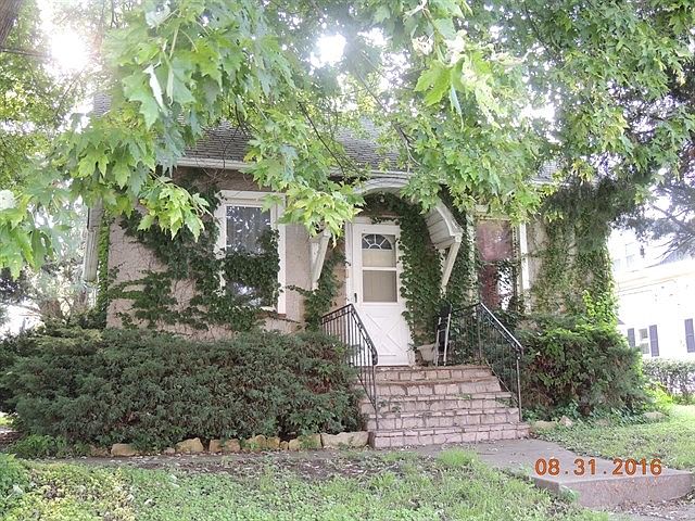 1st image of 955 N Joliet St
