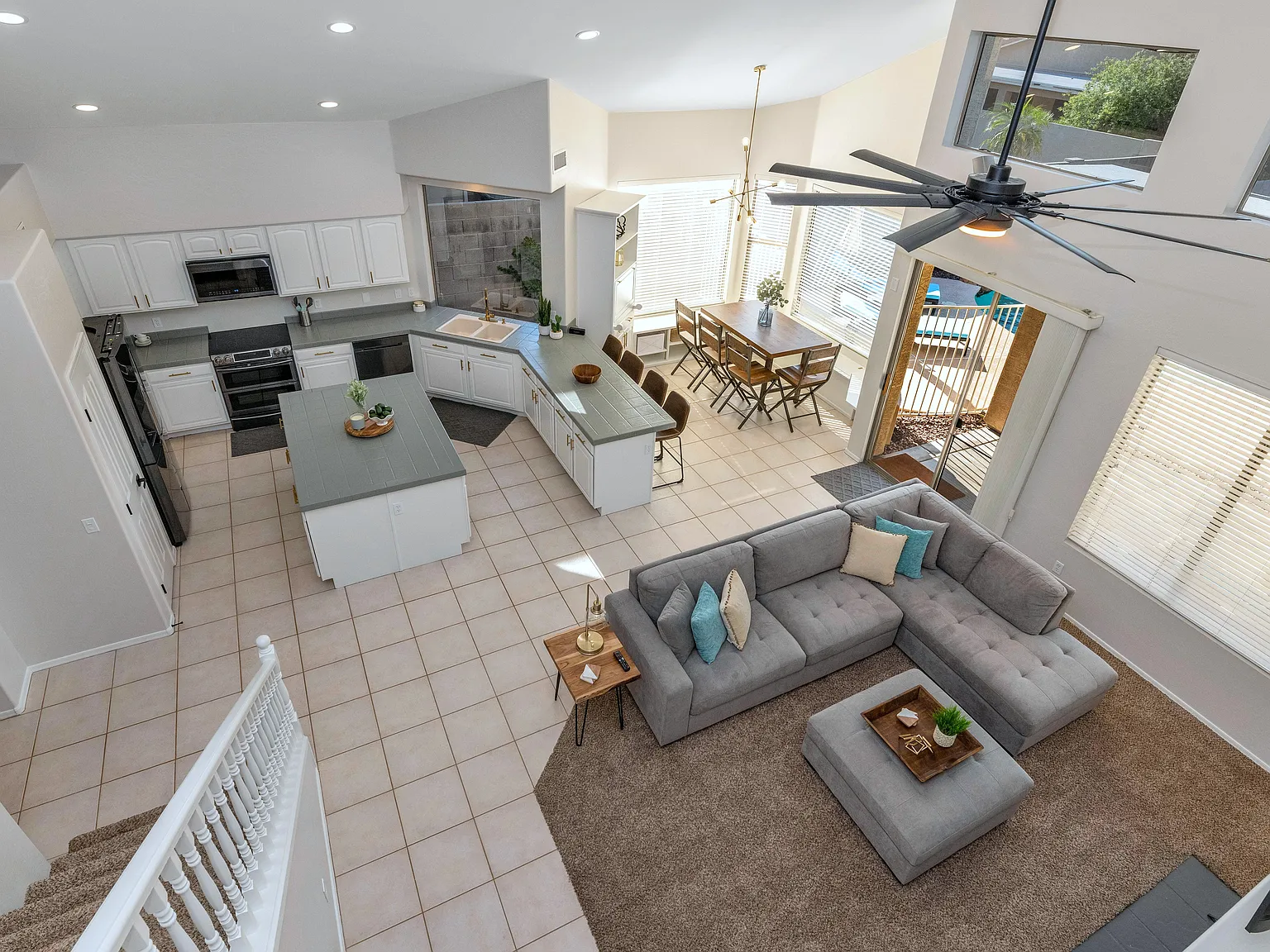 4 bed, 2799 sqft, $4,300 — Photo 2