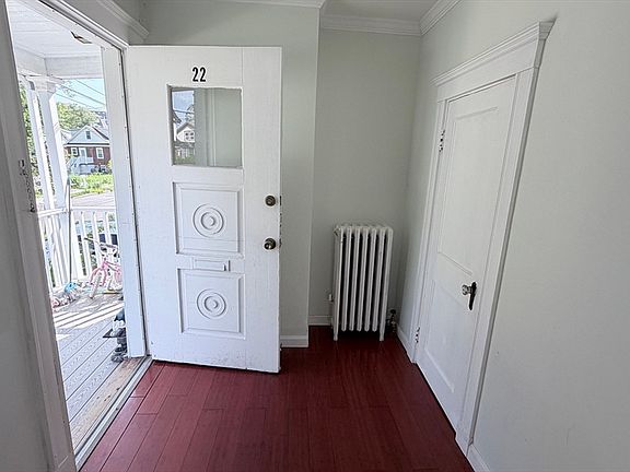 3rd image of 20-22 Edgemere Rd