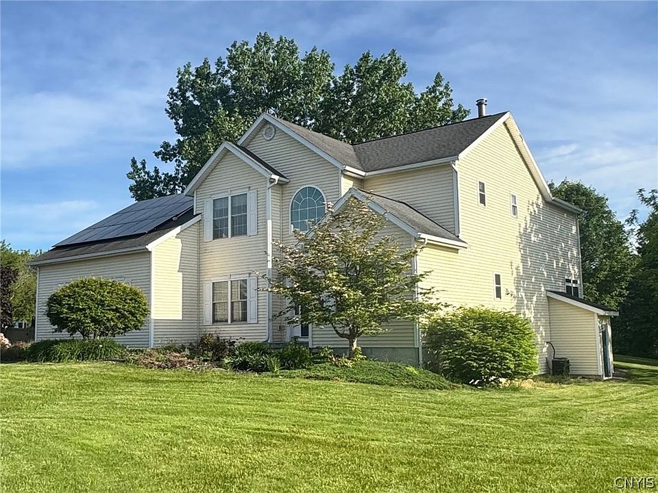1st image of 7773 Gloria Dr