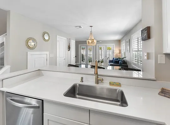 514 Porter Ln — Photo 17