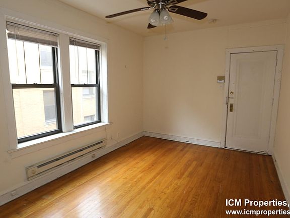 3rd image of 22395 N Bissell St #2Y