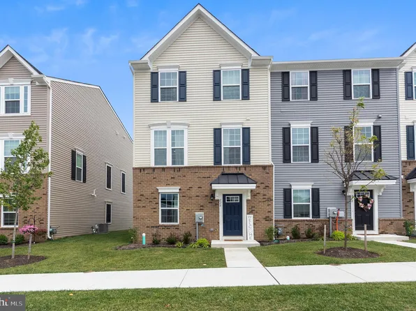228 Center Dr, Dublin, PA 18917