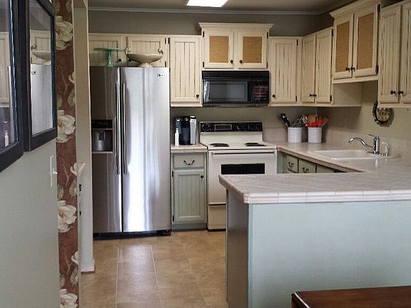3rd image of 21345 Glen Haven Cir E #11