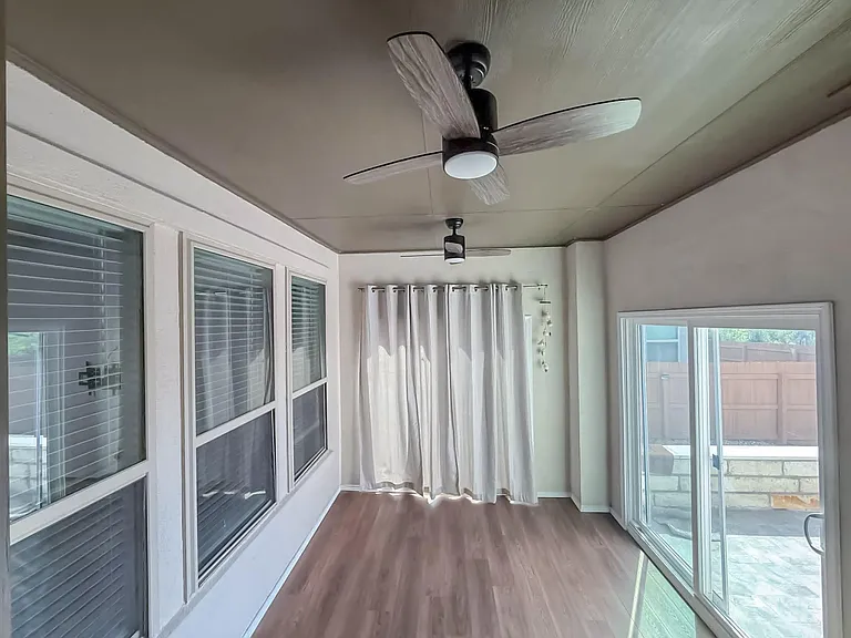 112 Rosebush Dr — Photo 30