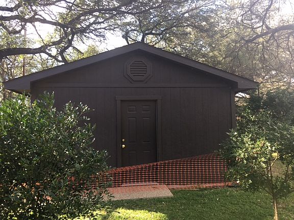Storage/Workshop 