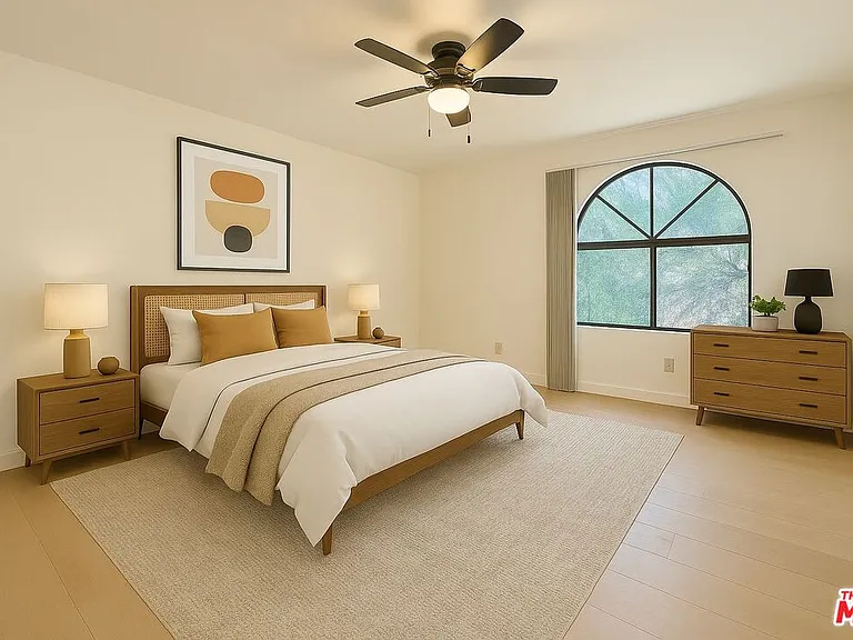 27205 Avenida Quintana — Photo 12